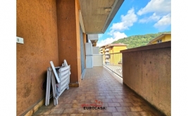 Ampio trilocale con box e cantina