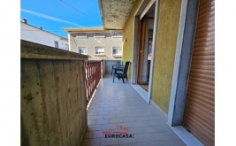 Quadrilocale con posto auto e cantina